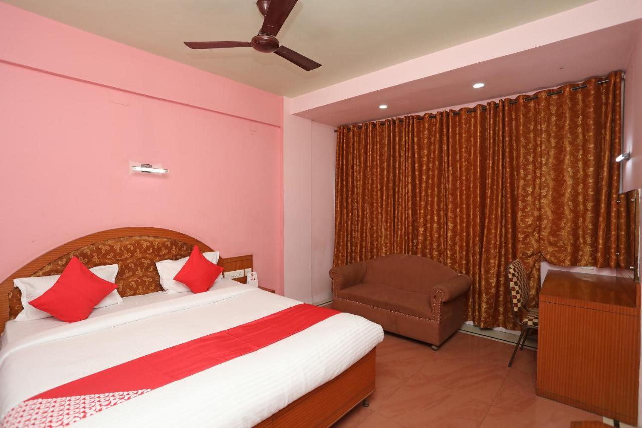 Hotel Keshari Bhubaneswar Exterior foto